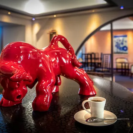 Logis Restaurant Gilles Moreau Hotel 3*