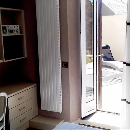 Hotel Logis Restaurant Gilles Moreau 3*