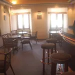 ホテル Logis Restaurant Gilles Moreau ラギオール