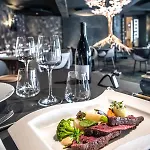 Logis Restaurant Gilles Moreau 3* ラギオール