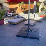 Logis Restaurant Gilles Moreau ホテル 3*