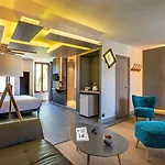 Logis Restaurant Gilles Moreau ラギオール