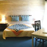 Logis Restaurant Gilles Moreau 3* ラギオール