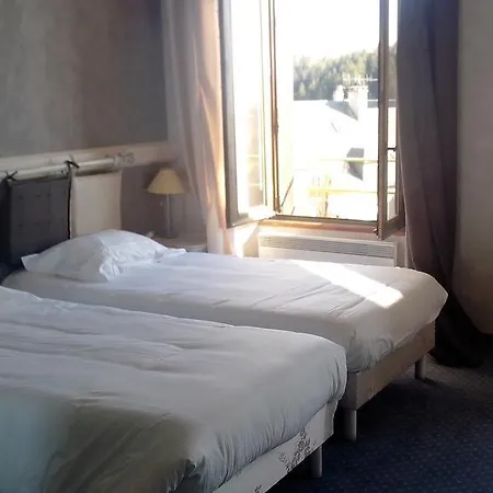 호텔 Logis Restaurant Gilles Moreau 라귀올르