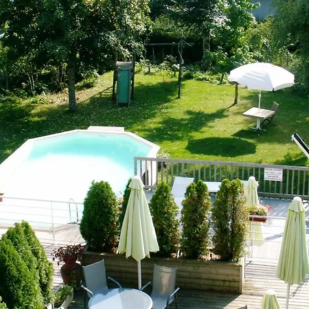 Logis Restaurant Gilles Moreau Отель Лайоль