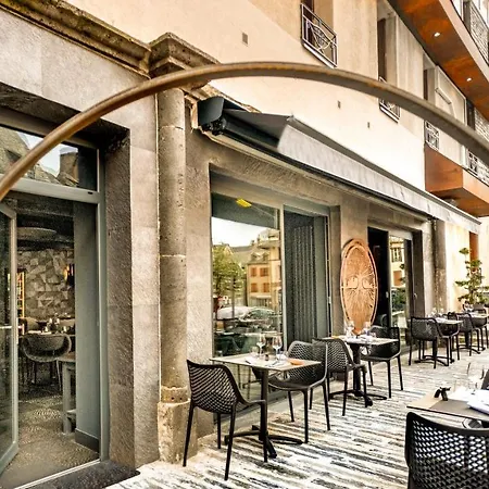 Logis Restaurant Gilles Moreau ラギオール