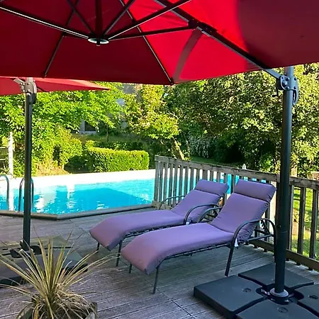 Hotel Logis Restaurant Gilles Moreau 3*