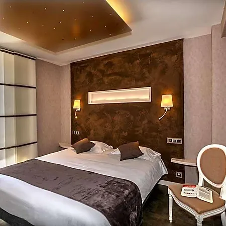 מלון Logis Restaurant Gilles Moreau 3*