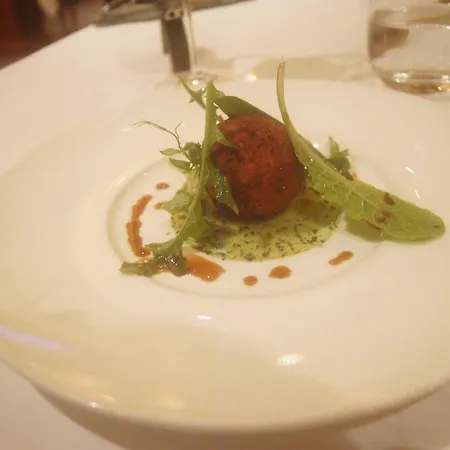 Logis Restaurant Gilles Moreau 3* לאיול